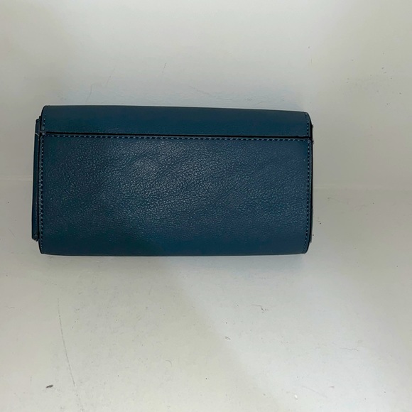 Naturalizer Layla denim blue wallet - Picture 3 of 4
